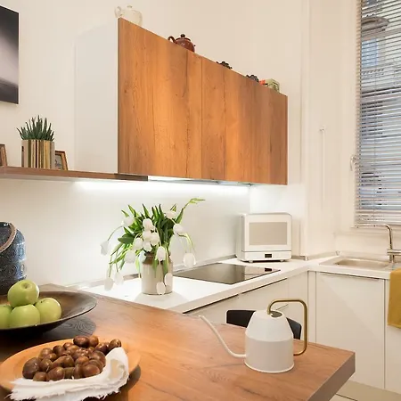 Marvellous Near Vatican Апартаменты Рим